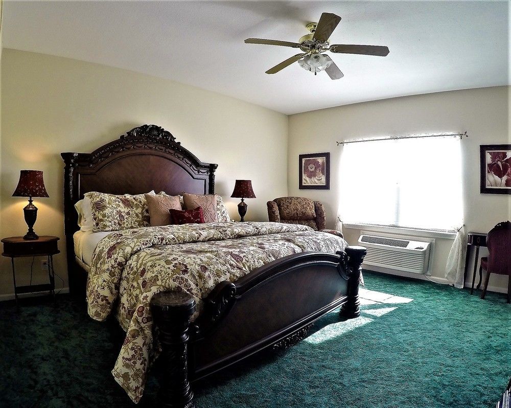 Bradford House Bed And Breakfast แบรนสัน ภายนอก รูปภาพ