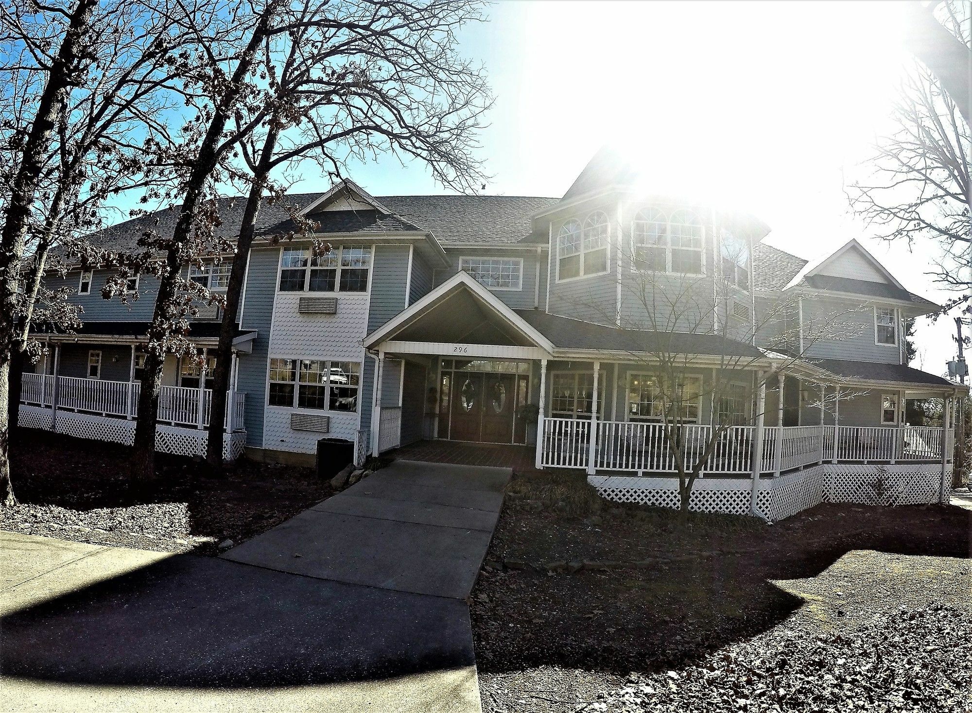 Bradford House Bed And Breakfast แบรนสัน ภายนอก รูปภาพ