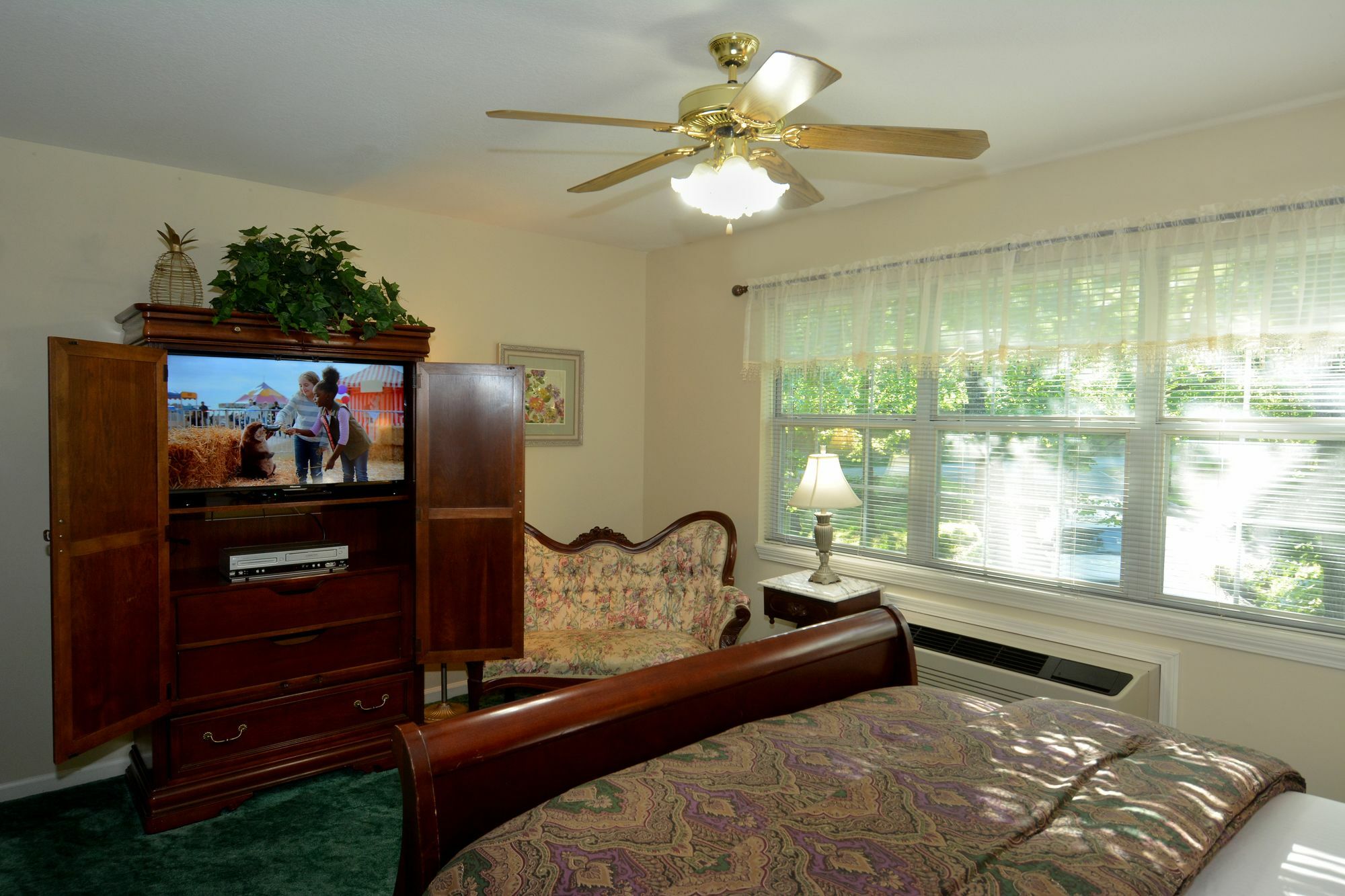 Bradford House Bed And Breakfast แบรนสัน ภายนอก รูปภาพ